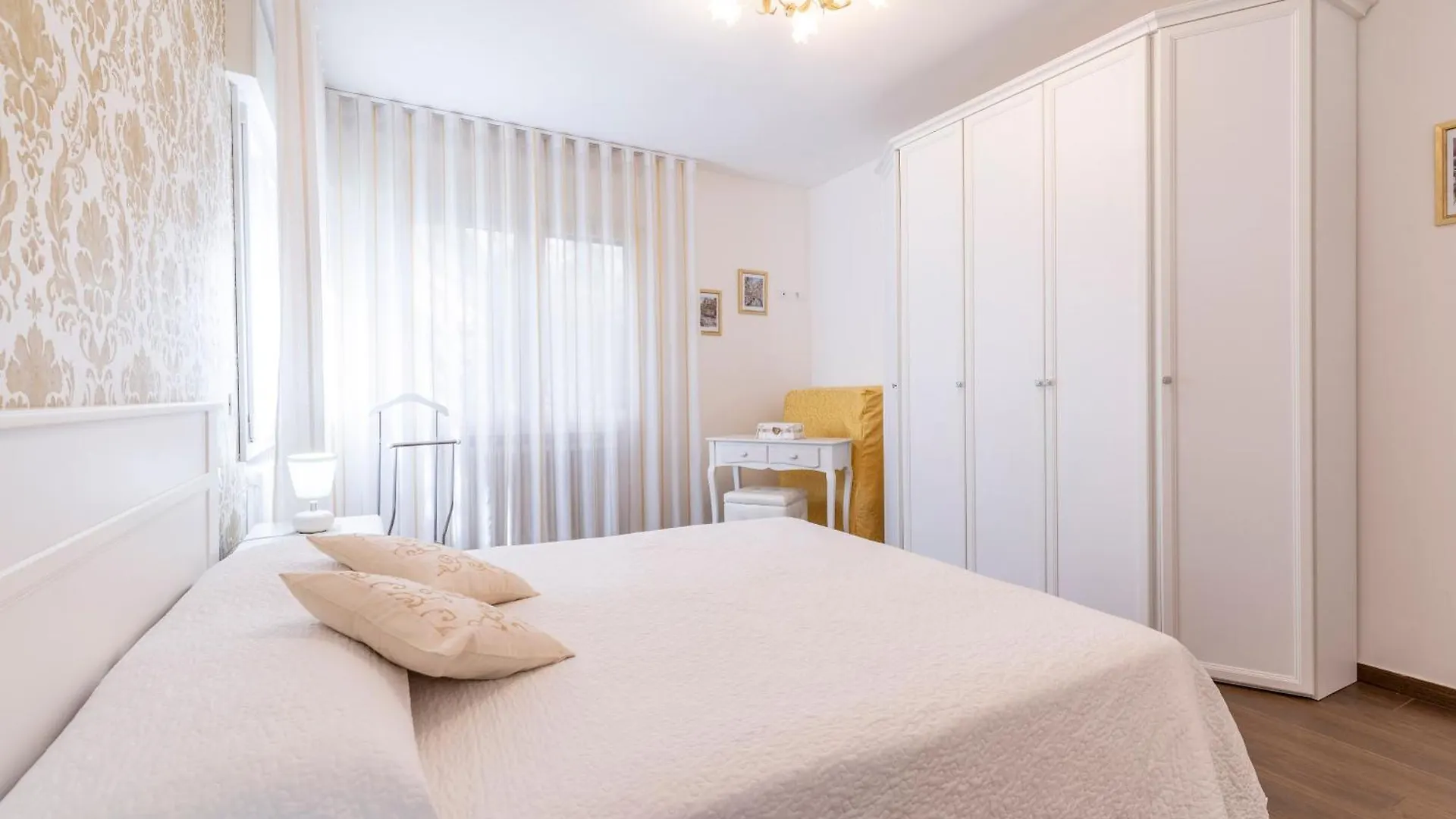 Bellavista Sanmarco Venice And Lagoon View Apartment Lido di Venezia